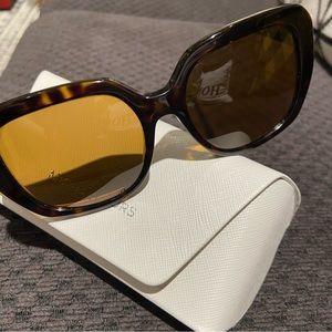 Michael Kors so glass frames (lenses have prescription)